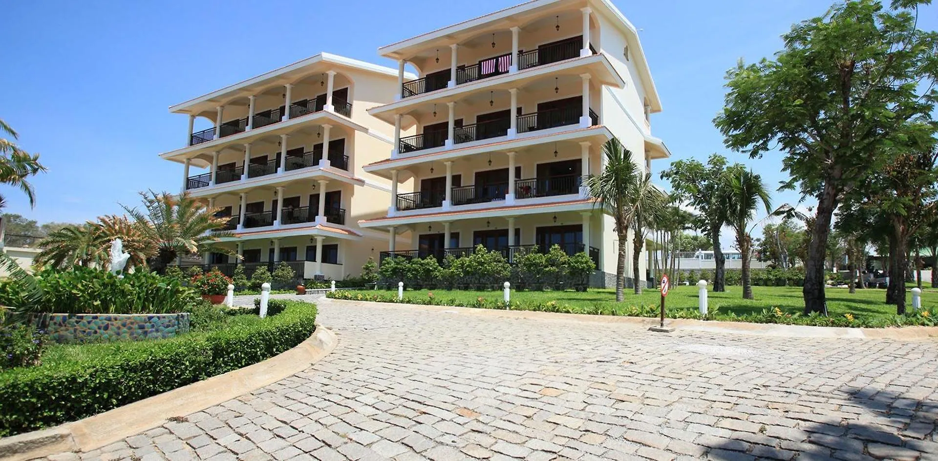 Phu Hai Beach Resort & Spa Phan Thiet Vietnam