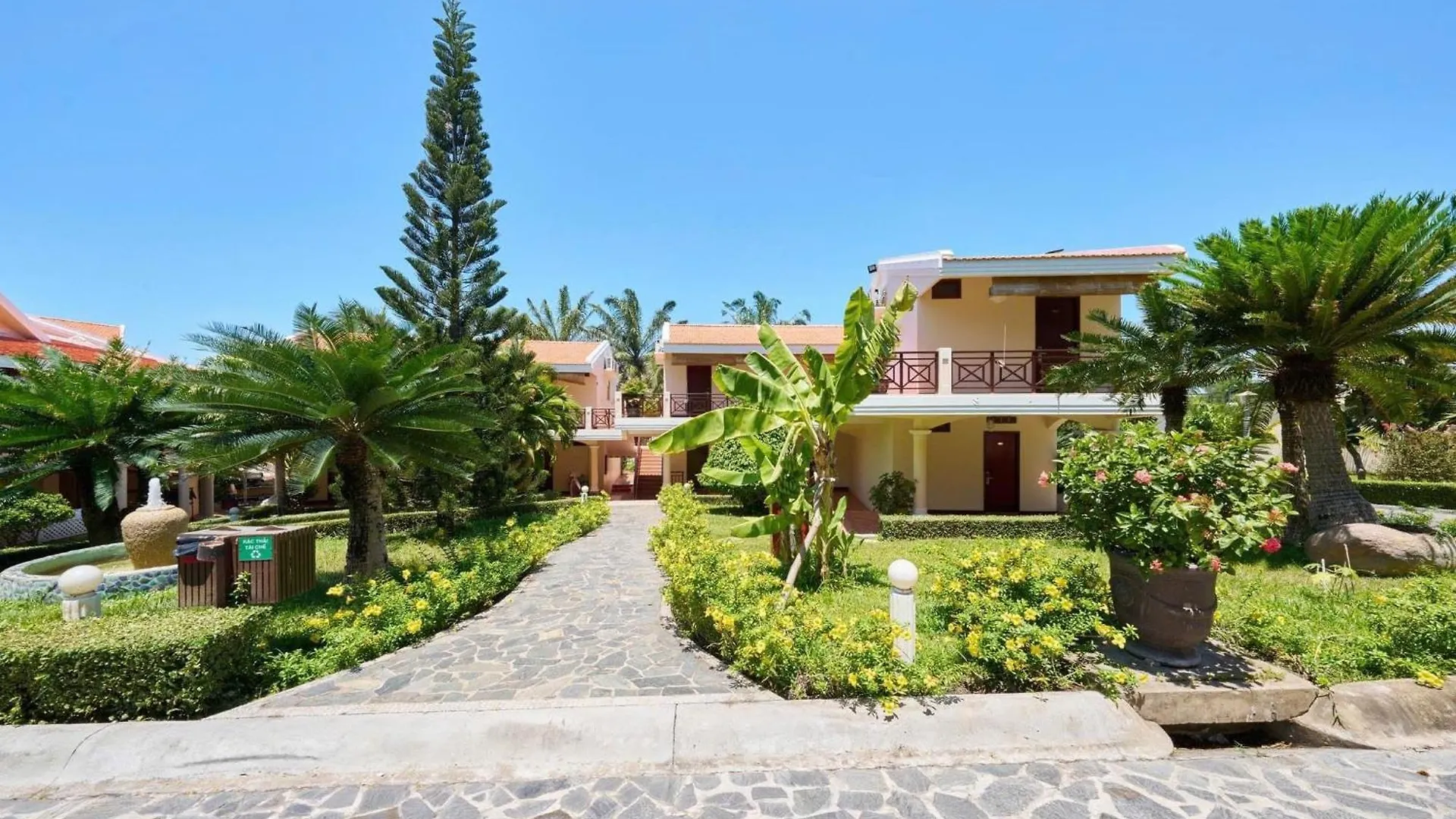 Phu Hai Beach Resort & Spa Phan Thiết