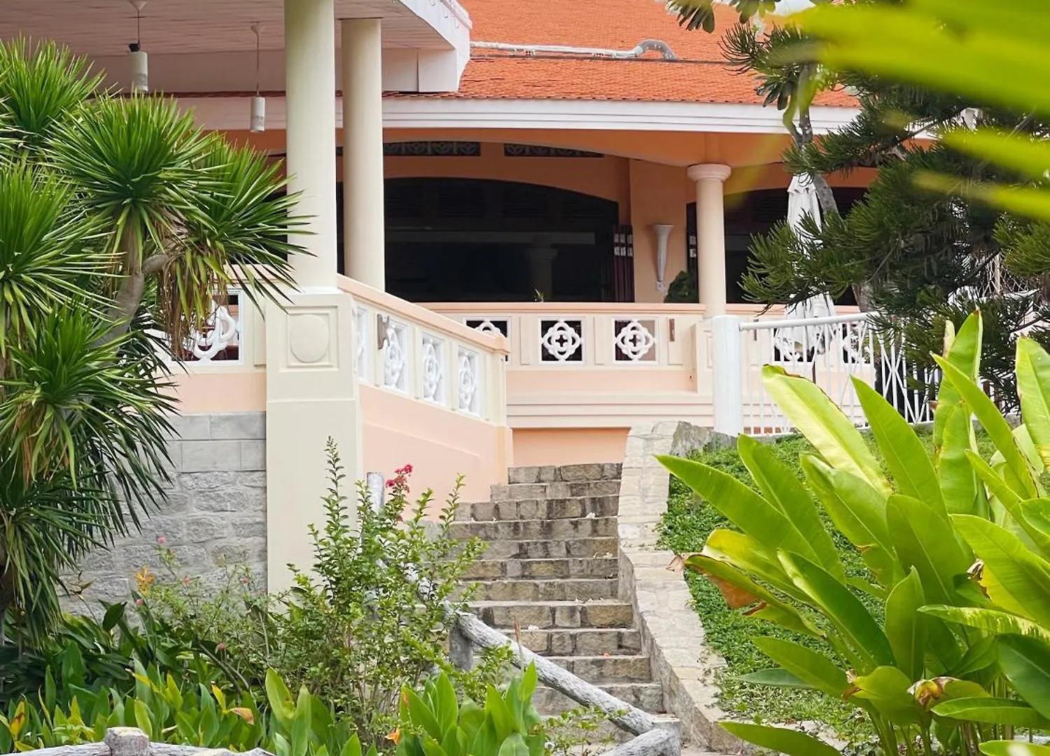 Phu Hai Beach Resort & Spa Phan Thiet 4*,